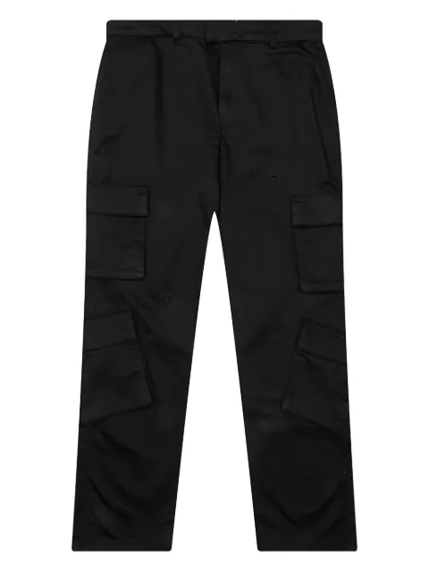Represent cargo-pocket trousers