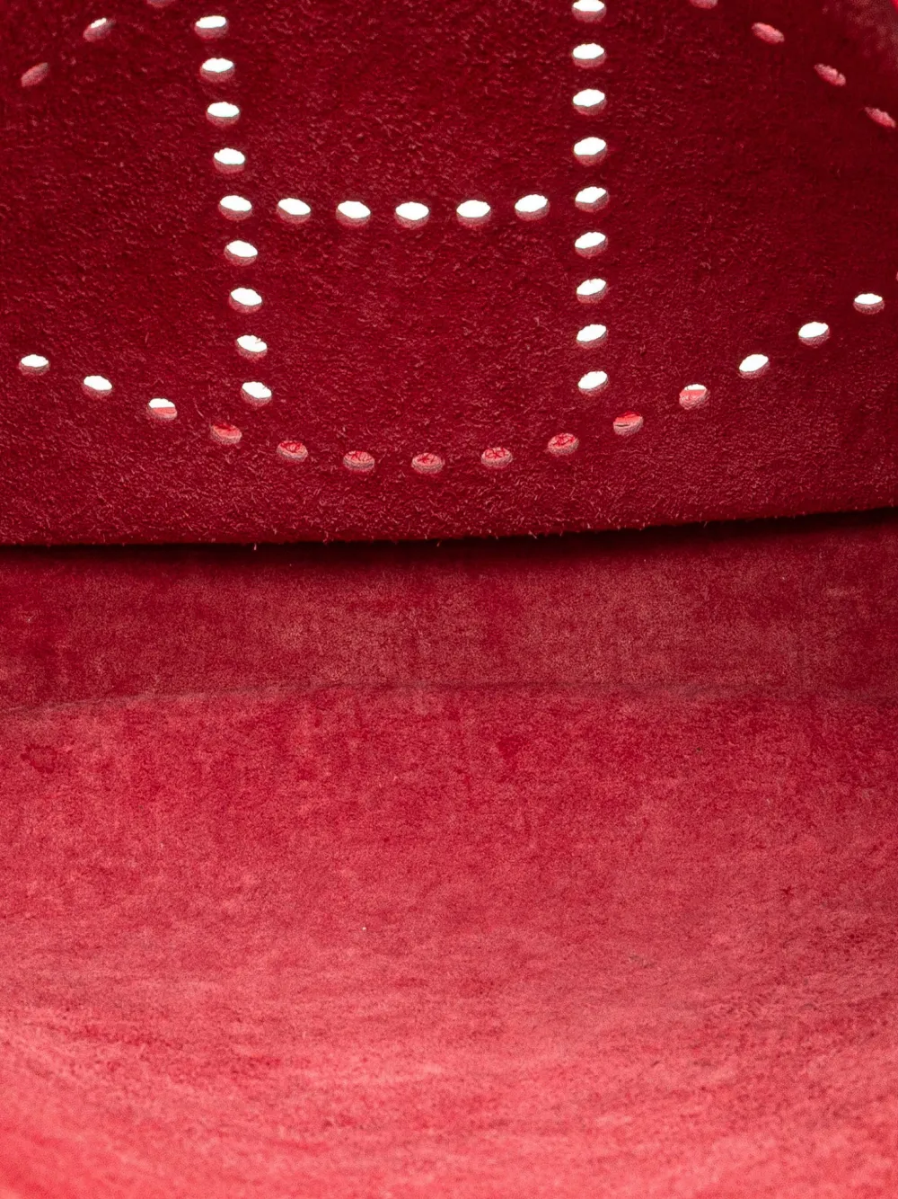 Pre-owned Hermes 1999 Clemence Evelyne Iii 29 Crossbody Bag In Red