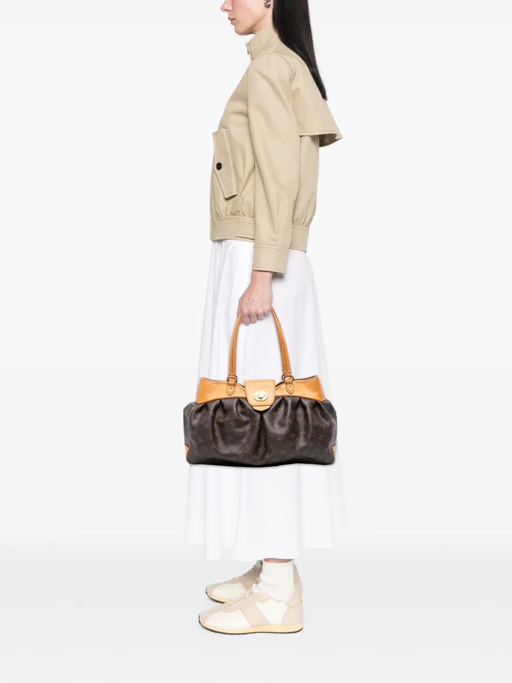 Louis Vuitton Pre-Owned 2009 Monogram Boetie MM handbag | Pre-Owned | Image 2