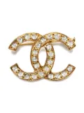 CHANEL Pre-Owned 1986-1994 CC-interlocking rhinestone-embellished brooch - Yellow