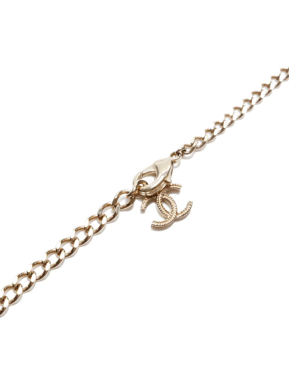 Pre-owned Chanel 2018 Cc Heart Necklace In Yellow