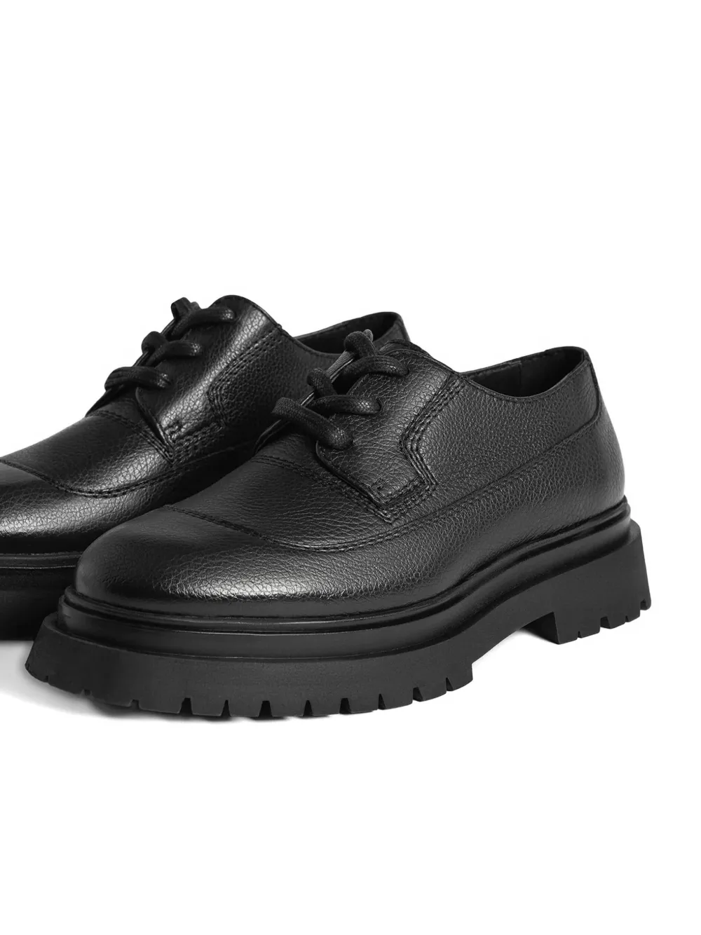 Manière De Voir Rennes pebbled-leather derby shoes Black