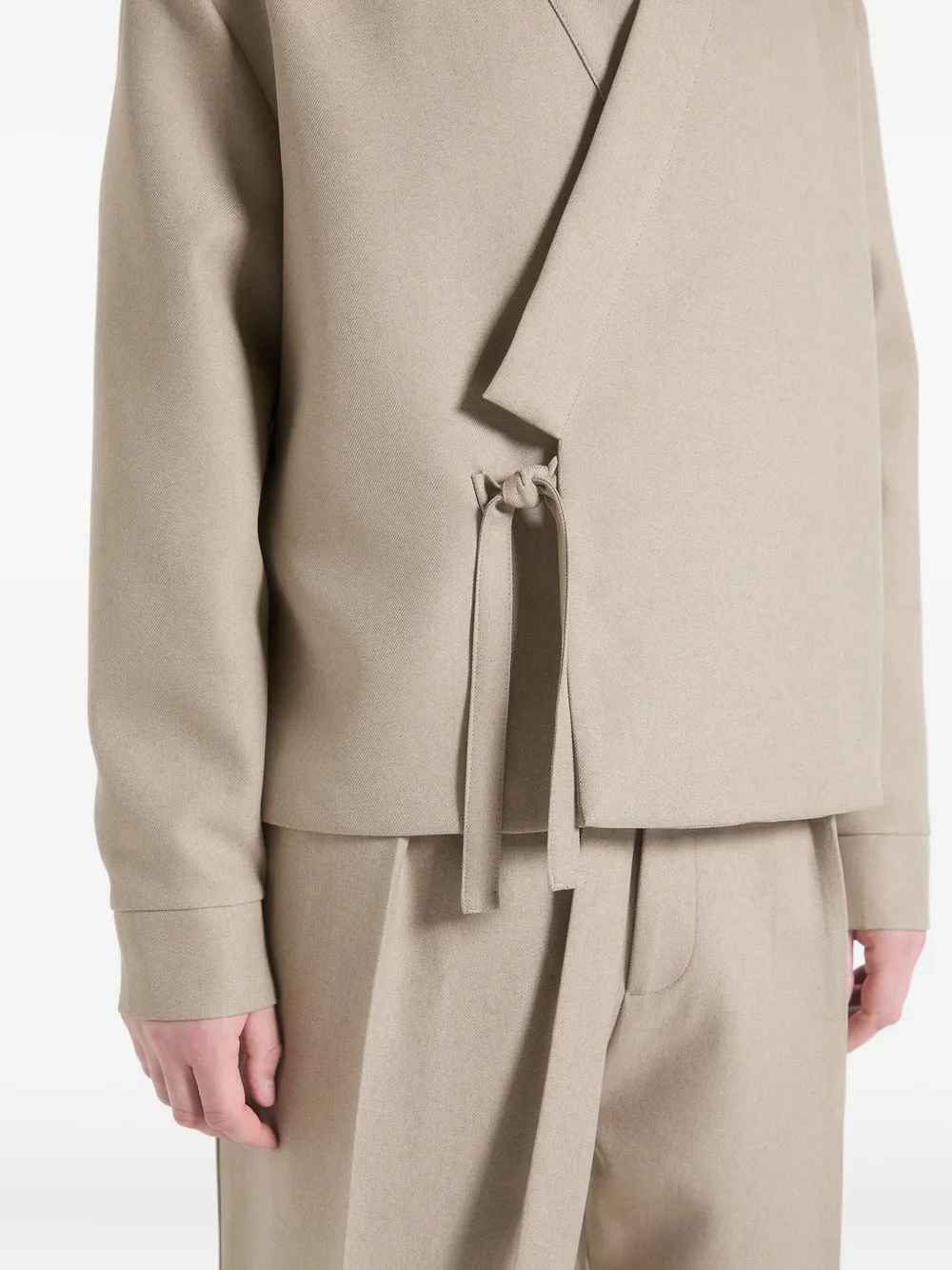 Manière De Voir Robin Textured-kimono Wrap Jacket In Neutral