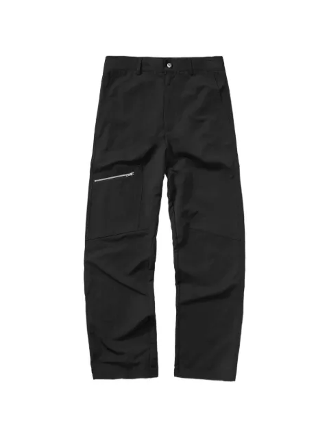 Represent zip-pocket trousers