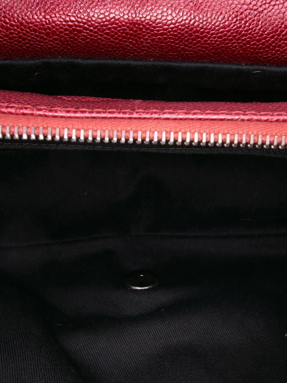 Pre-owned Chanel 2013-2014 Medium Quilted Caviar Easy Flap Shoulder Bag In Red