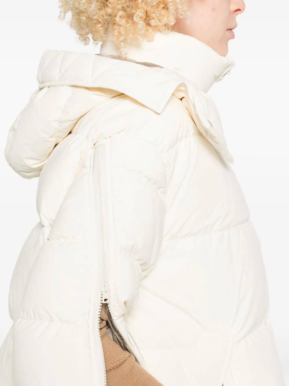 Herno Hooded Quilted Jacket In Neutral