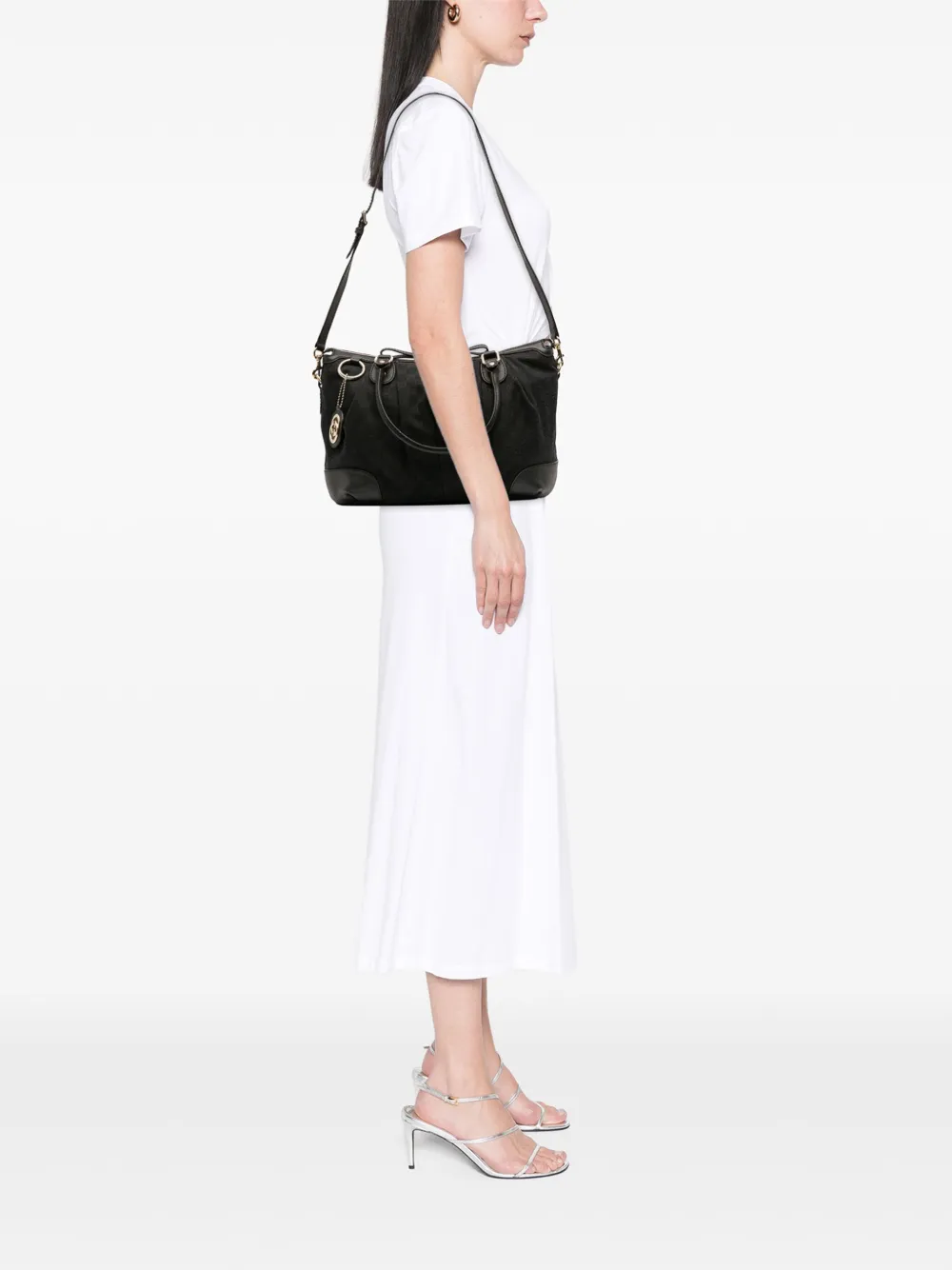 Pre-owned Gucci 2016-2025 Gg Canvas Sukey Satchel In Black