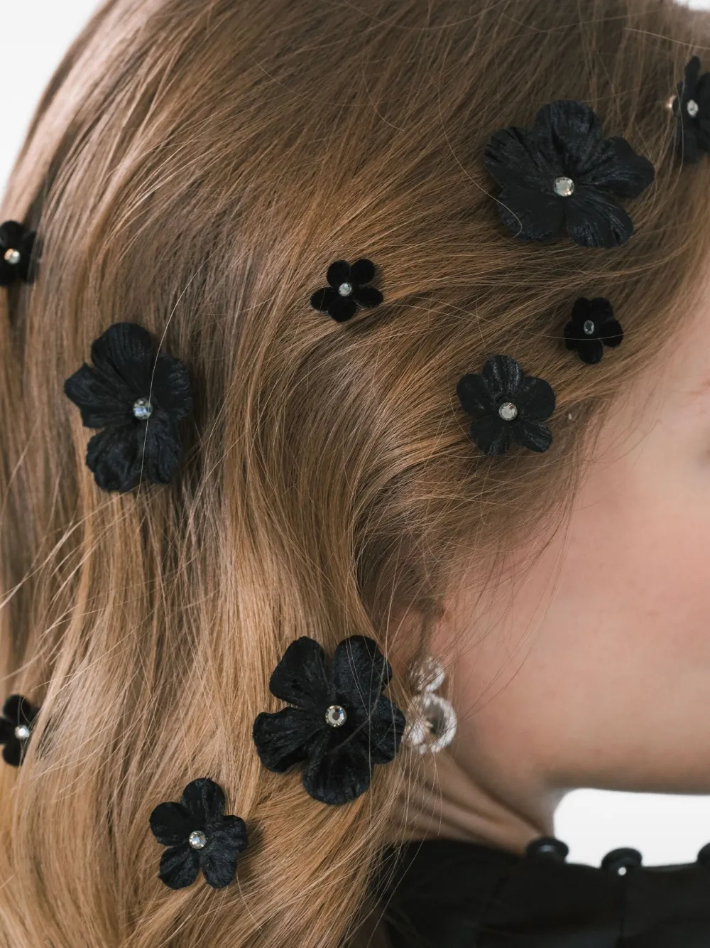Jennifer Behr Viola Flower Hair Magnets In Black