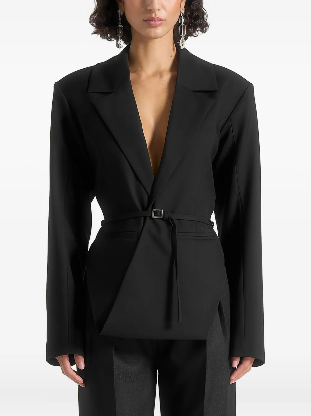 Manière De Voir Yuna Plunge-tailored Belt Blazer In Black
