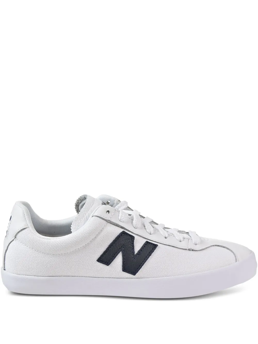 New Balance Classics Traditionals suede sneakers Black