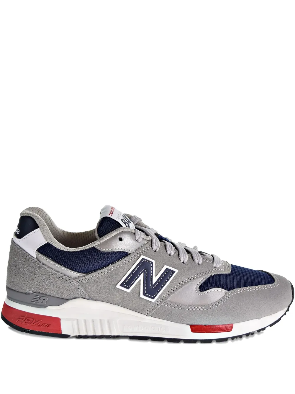 New Balance 840 suede trainers Grey