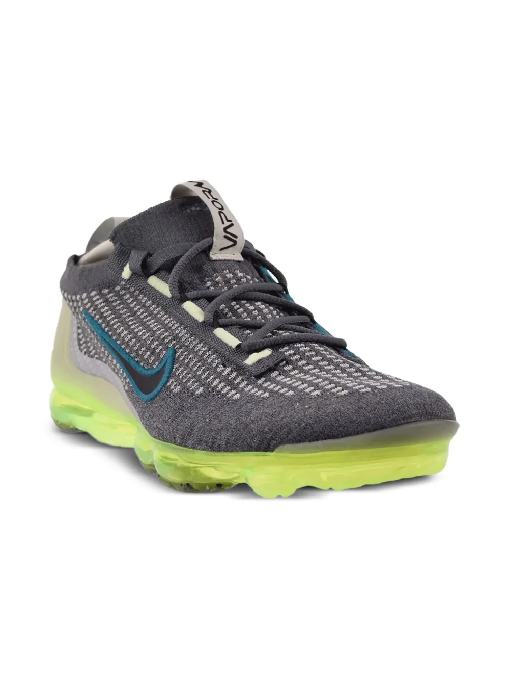 Nike Kids Air VaporMax Flyknit sneakers | Grey | Image 1