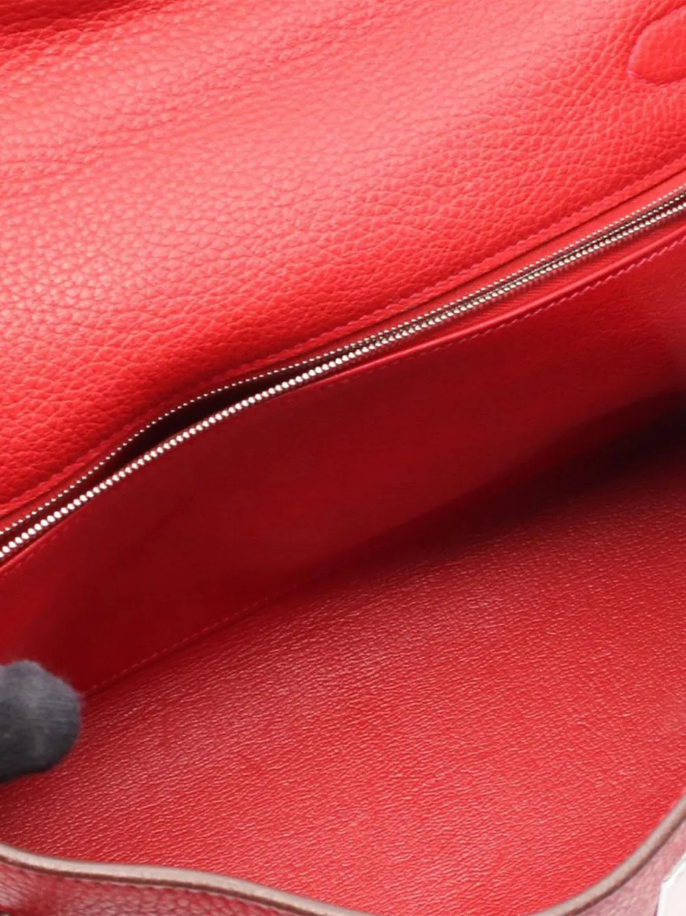 Pre-owned Hermes 2015 Clemence Kelly Ii Retourne 32 Satchel In Red