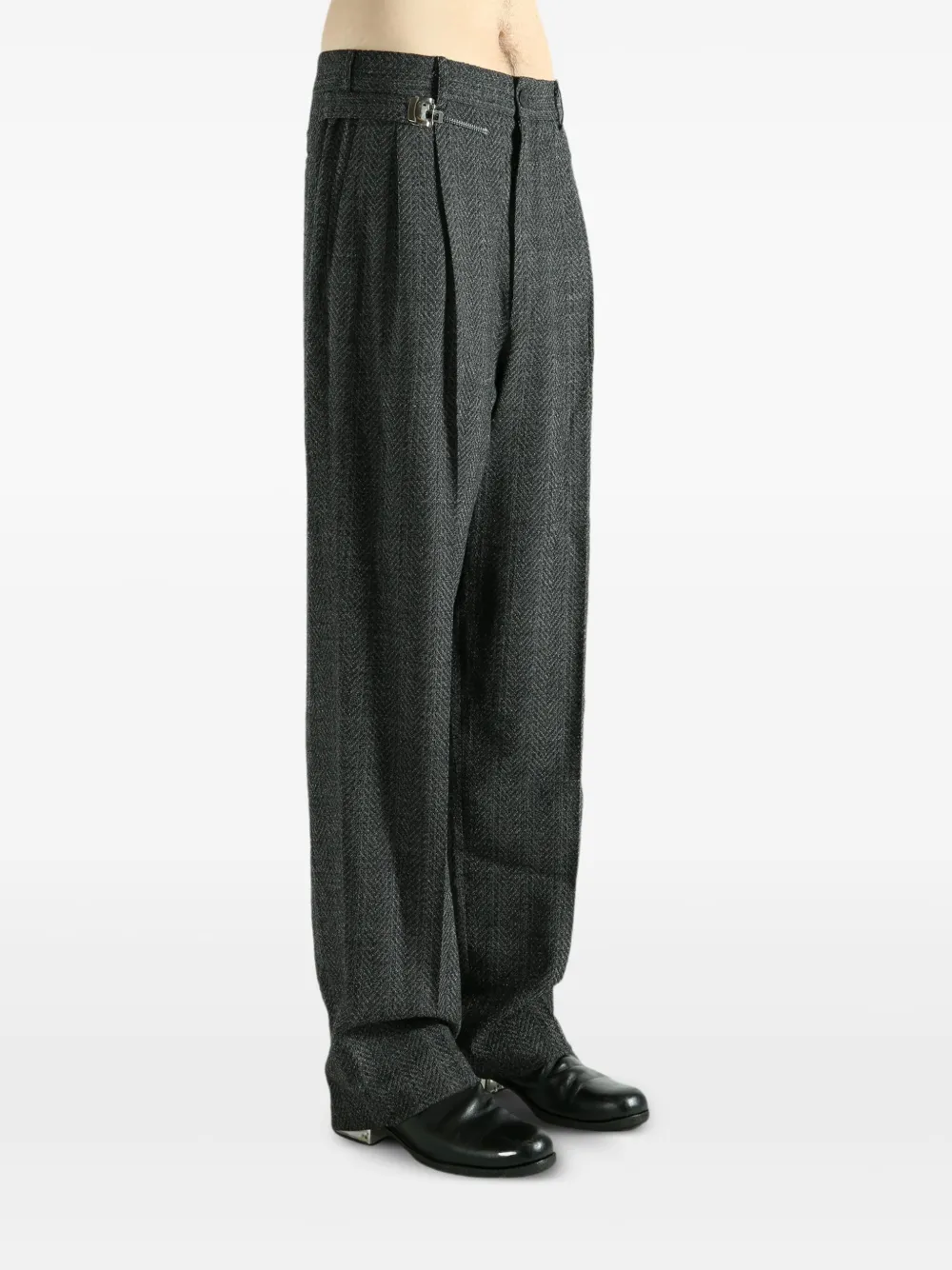 Magliano Regolatore pleated herringbone trousers Zwart