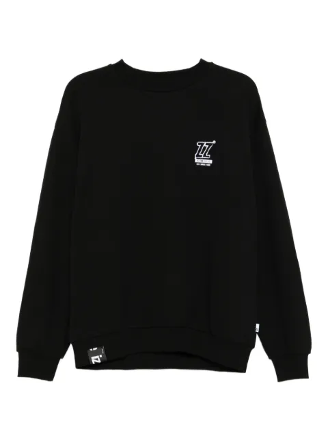 izzue logo-print sweatshirt