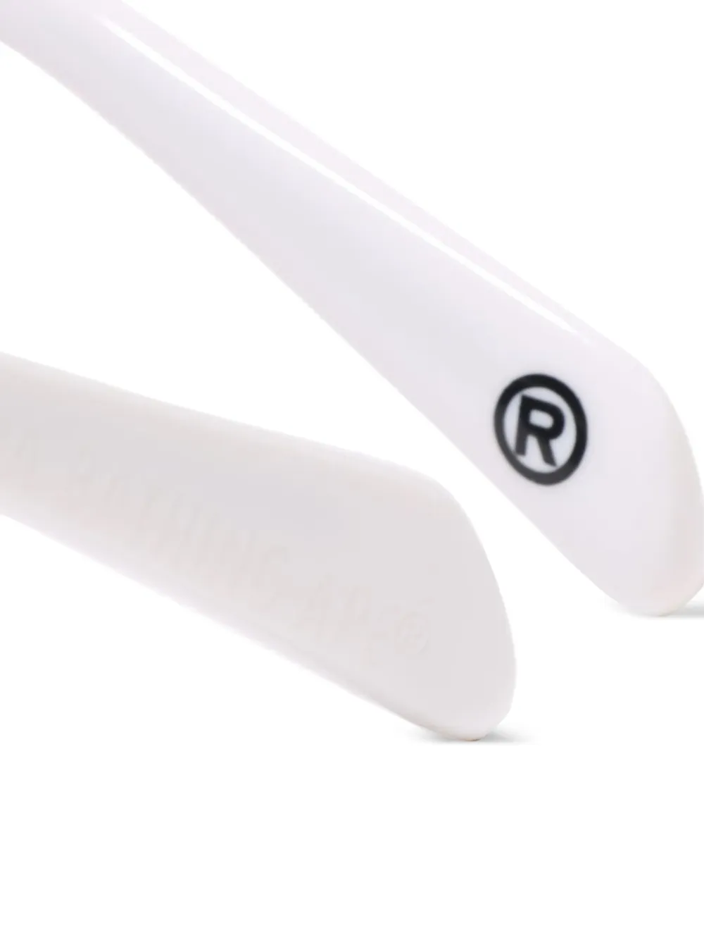 A BATHING APE Zonnebril met ovalen montuur Wit