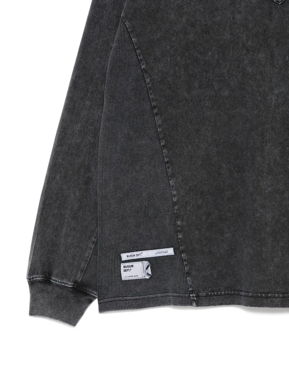 Musium Div. T-shirt met logopatch Grijs