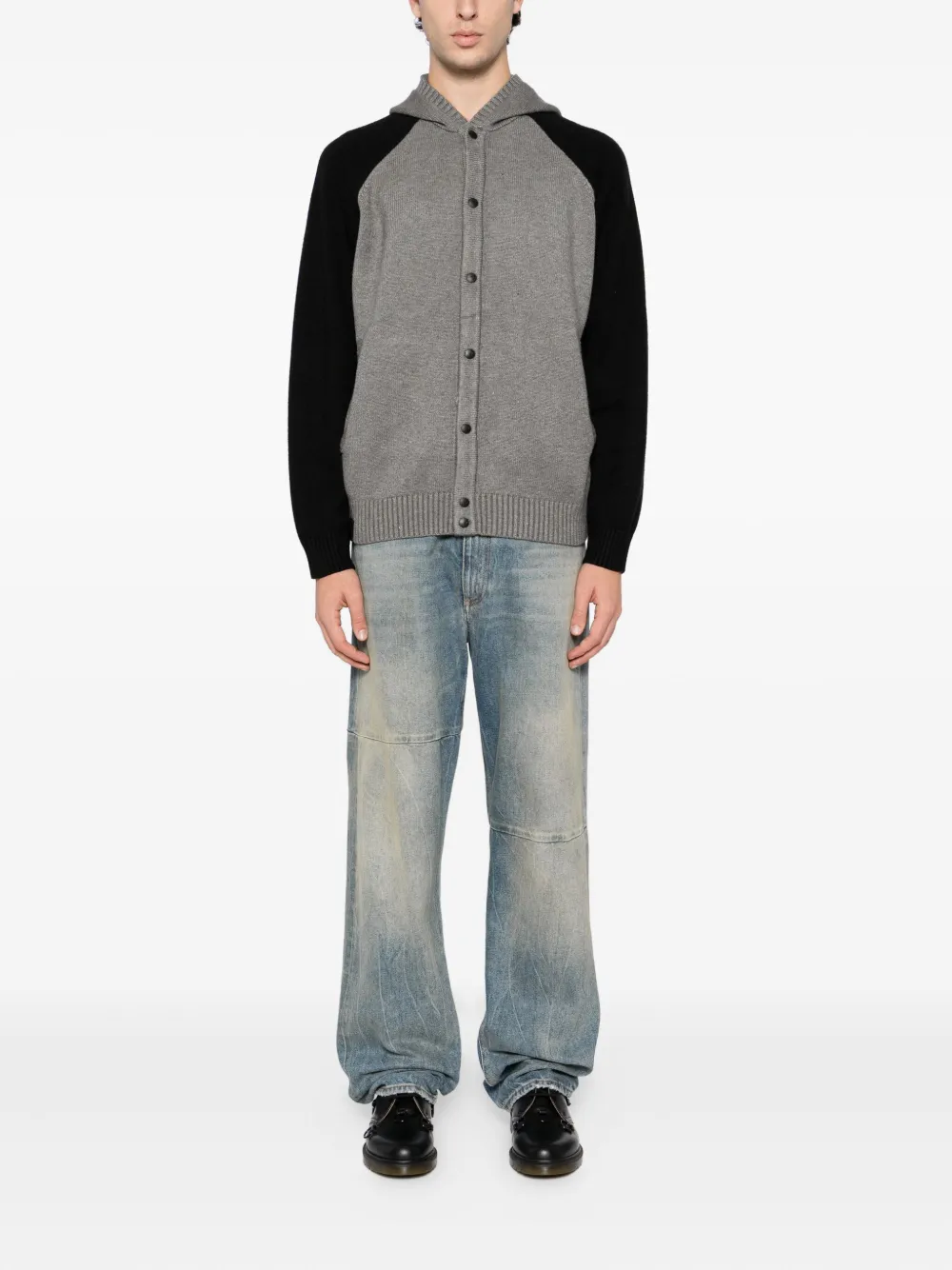 izzue logo-patch cardigan | Cardigans | Image 2