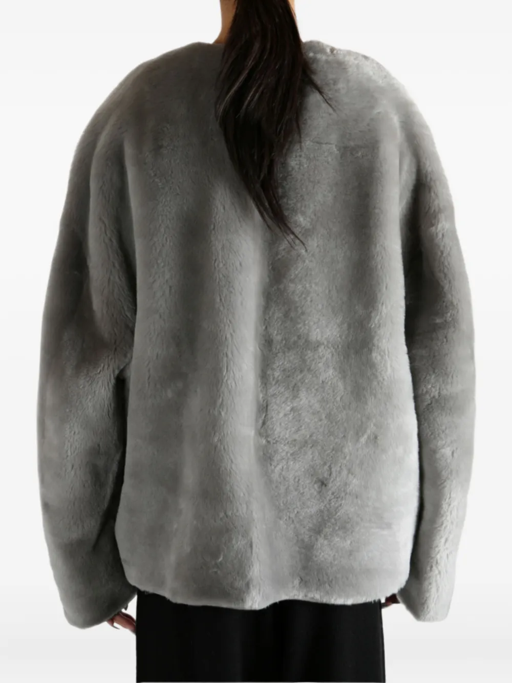Totême Toggle-fastening Shearling Jacket In Gray