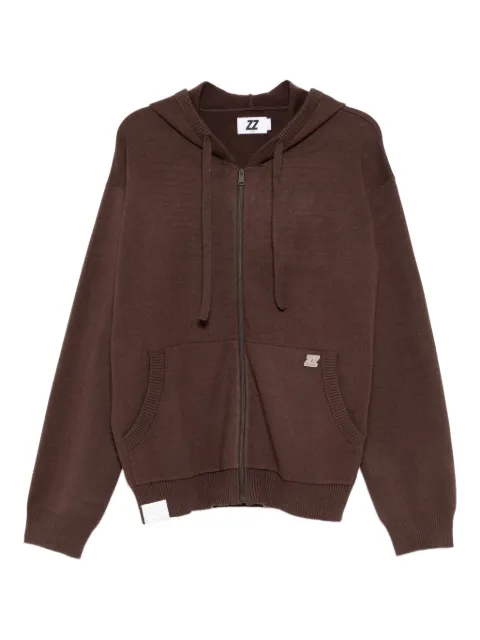 izzue logo-patch knitted jacket