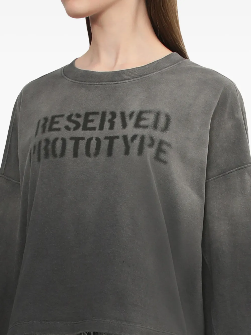 Izzue Lettering-print Sweatshirt In Gray