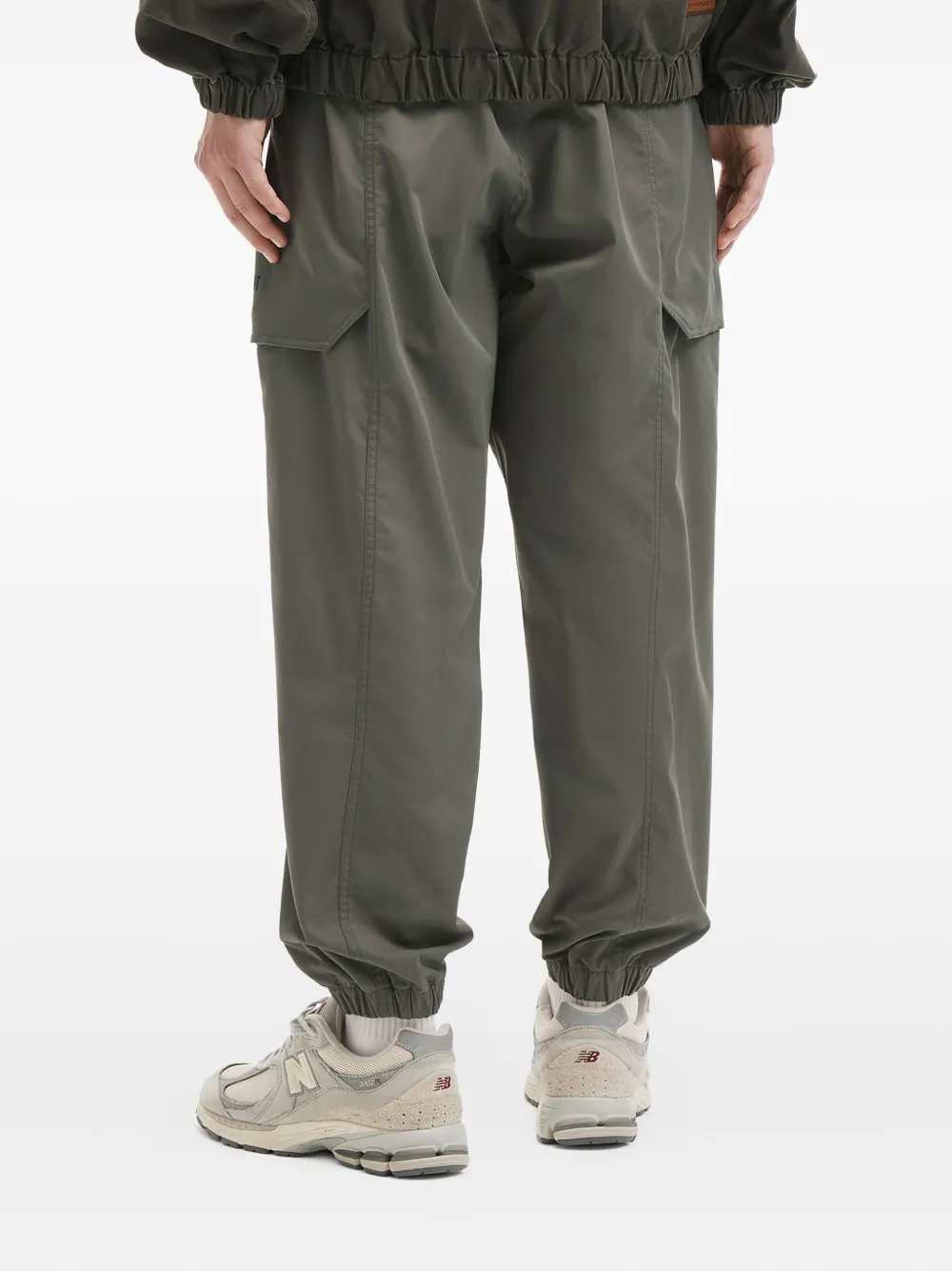 Fingercroxx Cargo-pocket Elasticated Trousers In Green