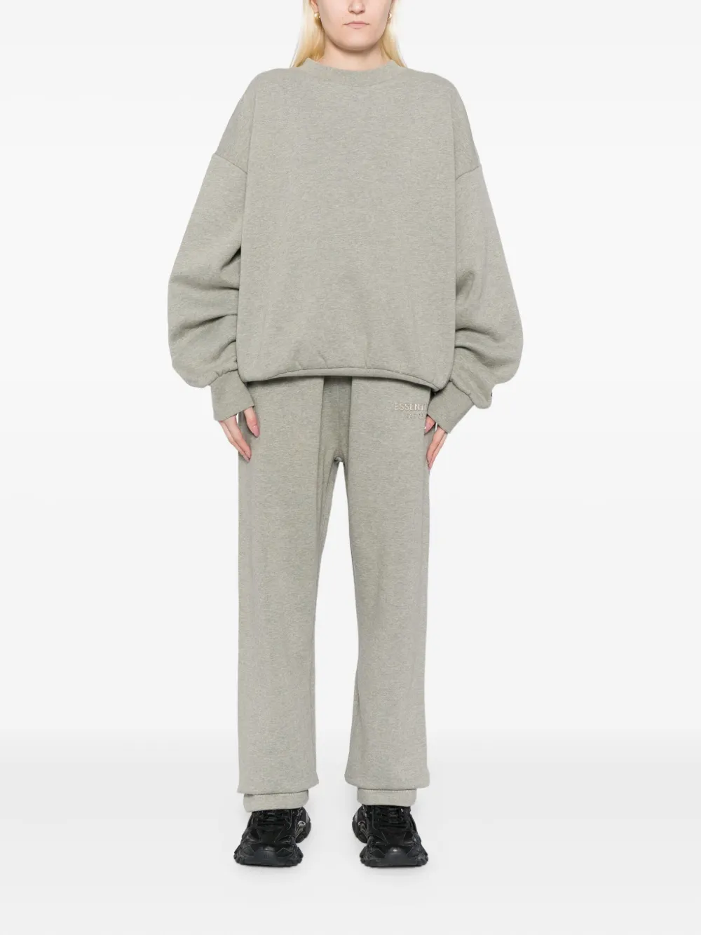 FEAR OF GOD ESSENTIALS logo-embossed trousers - Grijs