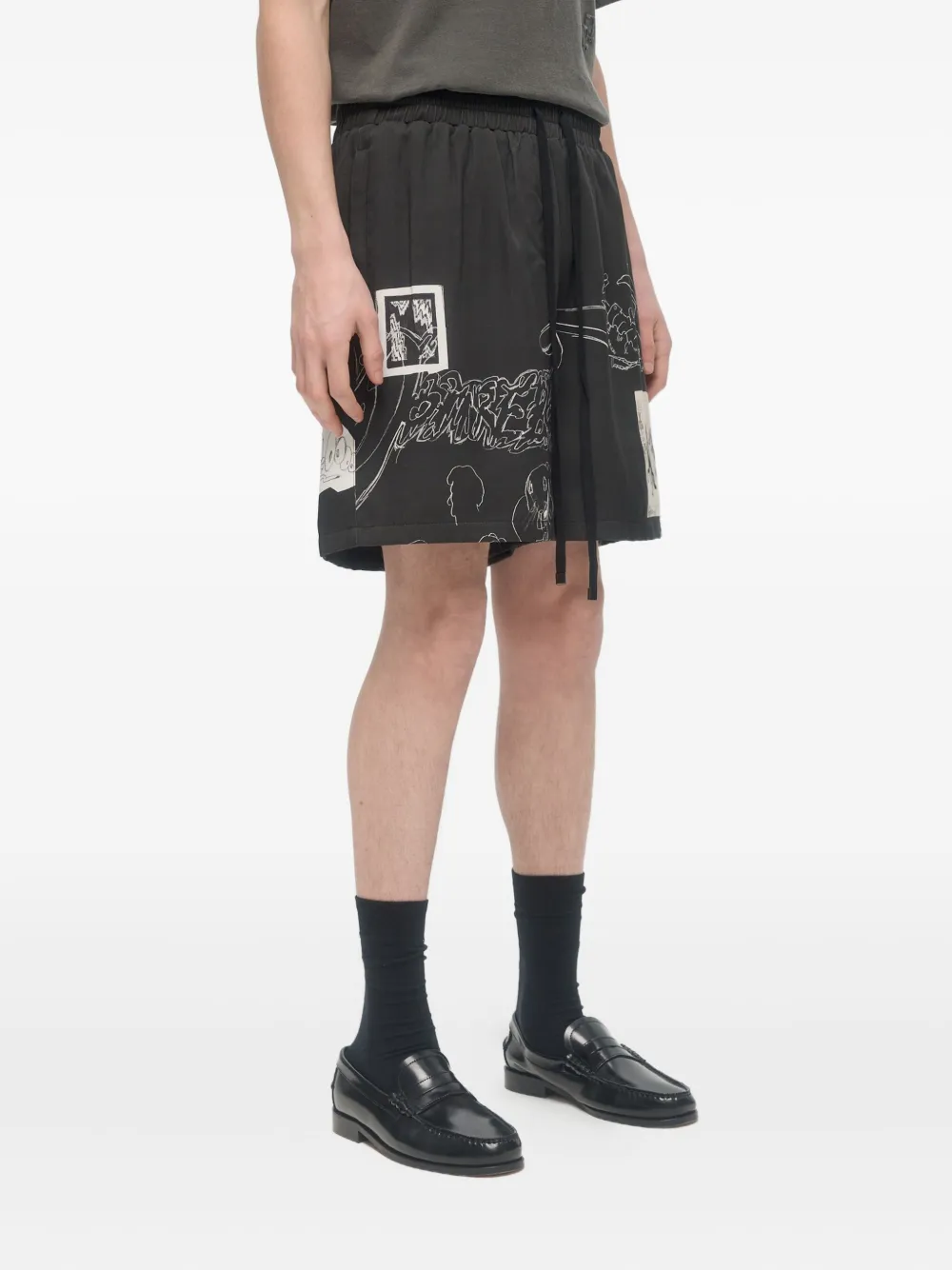 Domrebel Graphic-print Shorts In Black