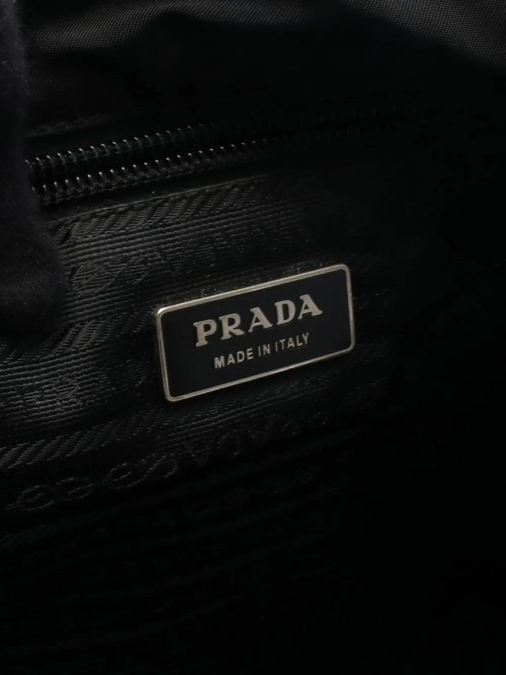 Pre-owned Prada 2000-2013 Saffiano Trimmed Tessuto Buckle Messenger Bag Crossbody Bag In Black