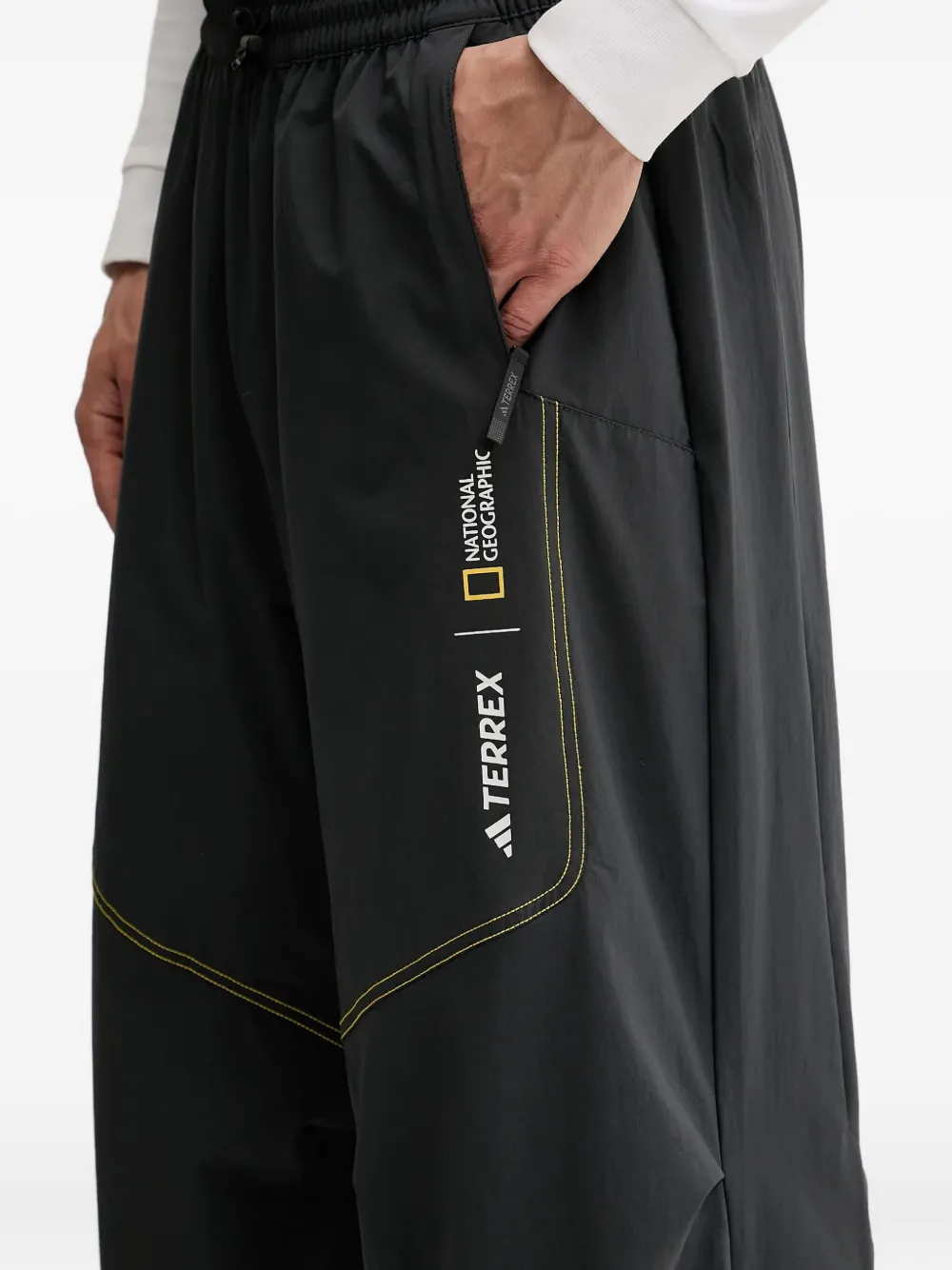 adidas Trainingsbroek met logopatch Grijs