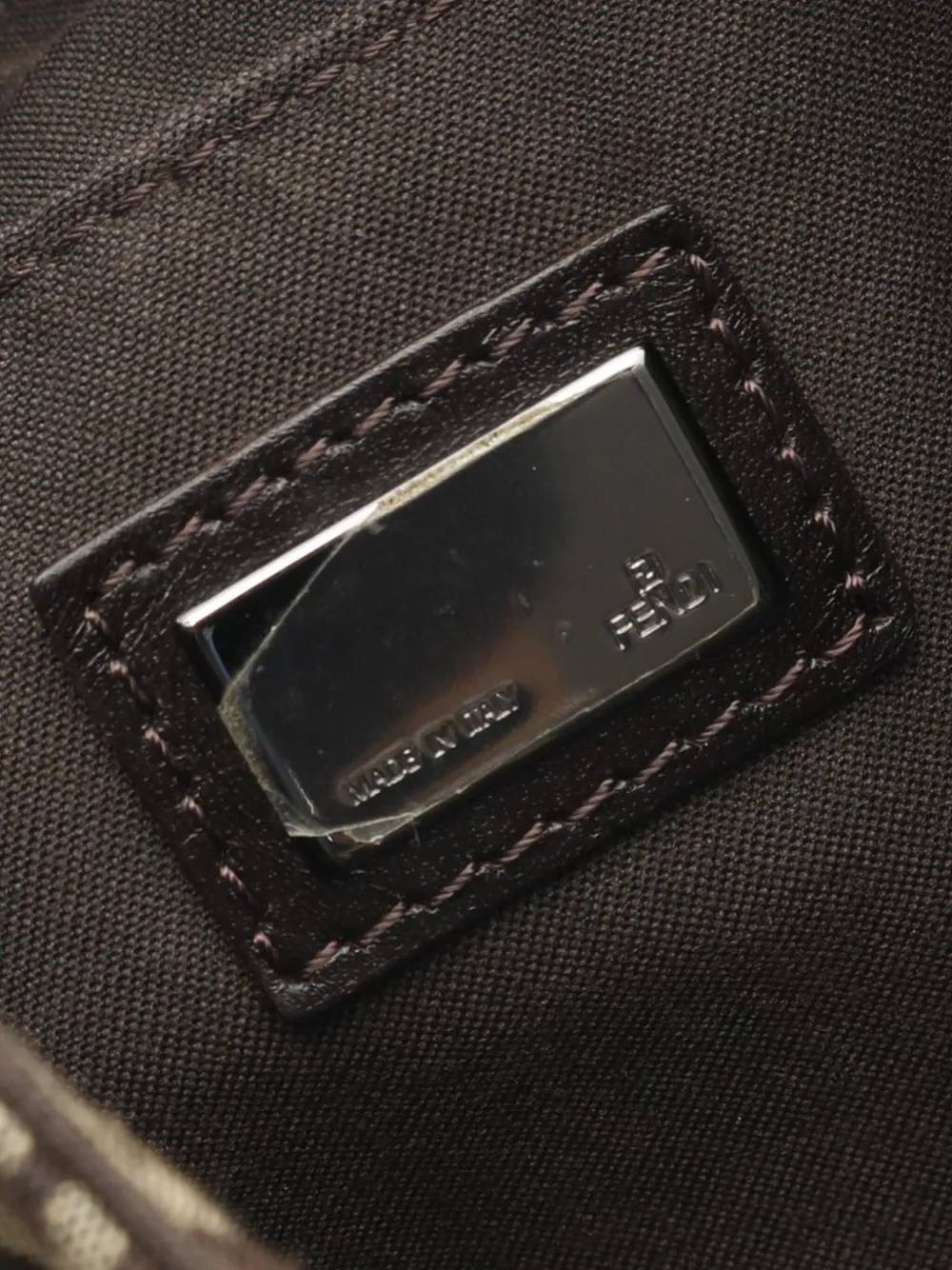 Pre-owned Fendi 2000-2010 Zucchino Canvas Crossbody Bag In Brown