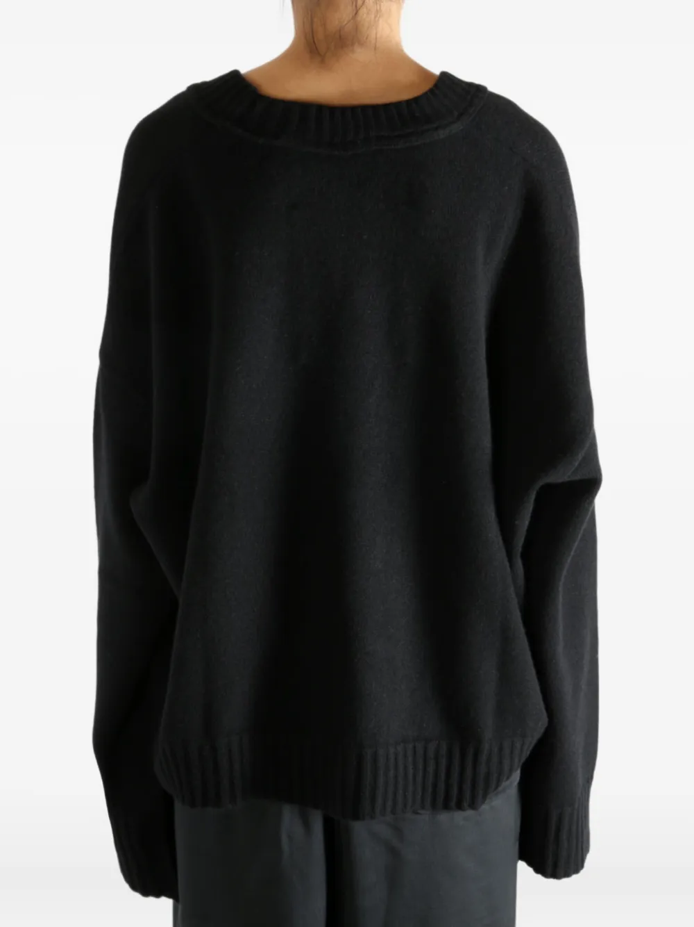 Ziggy Chen V-neck Wool Sweater In Blue