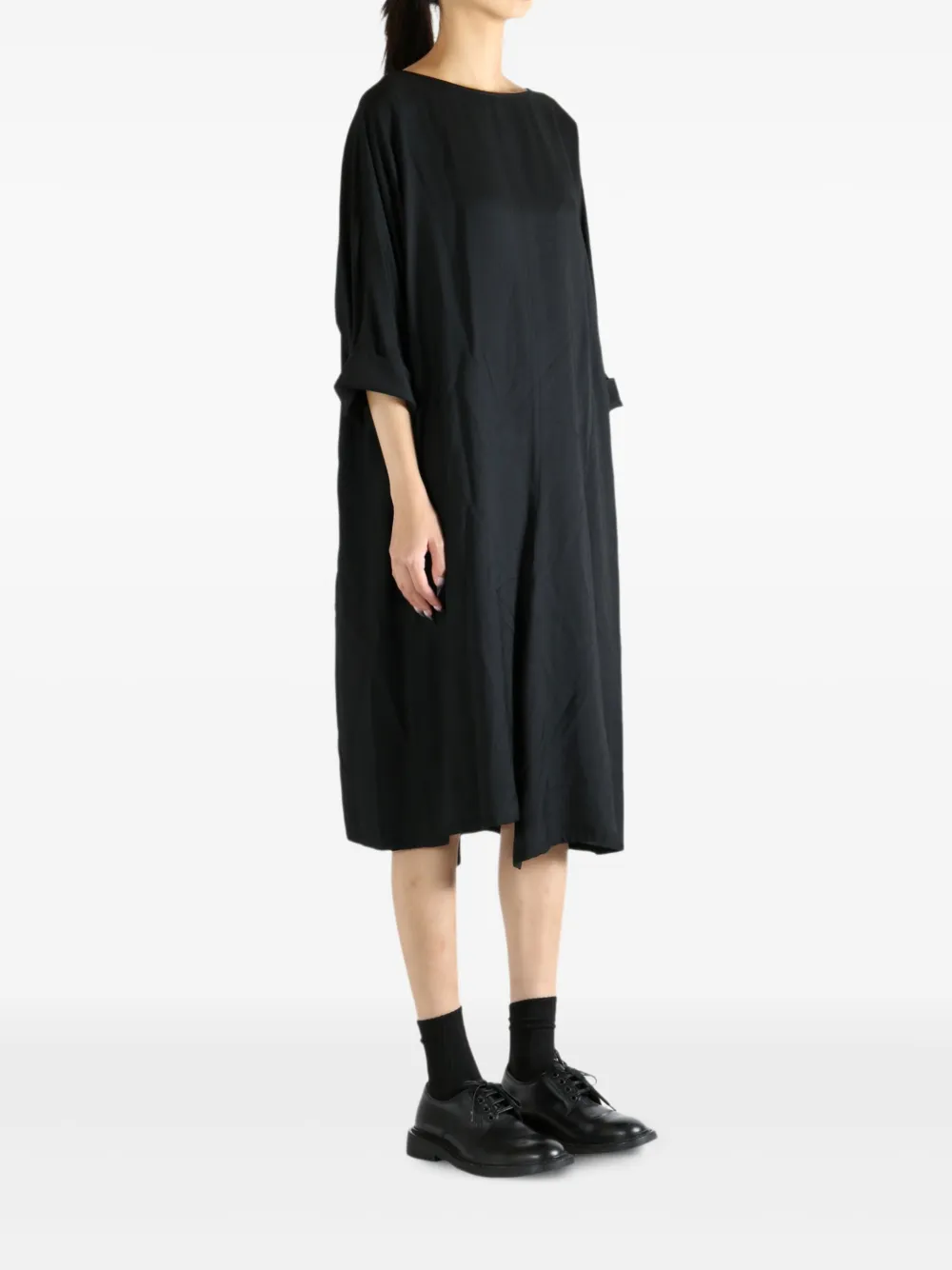 Yohji Yamamoto boat-neck rolled-sleeve midi dress Zwart
