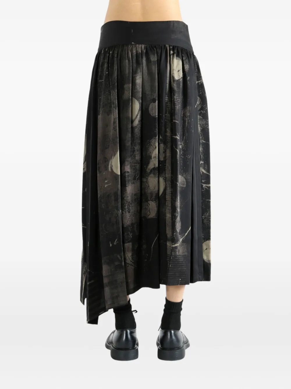 Y's Pleated Print Midi Skirt In Black