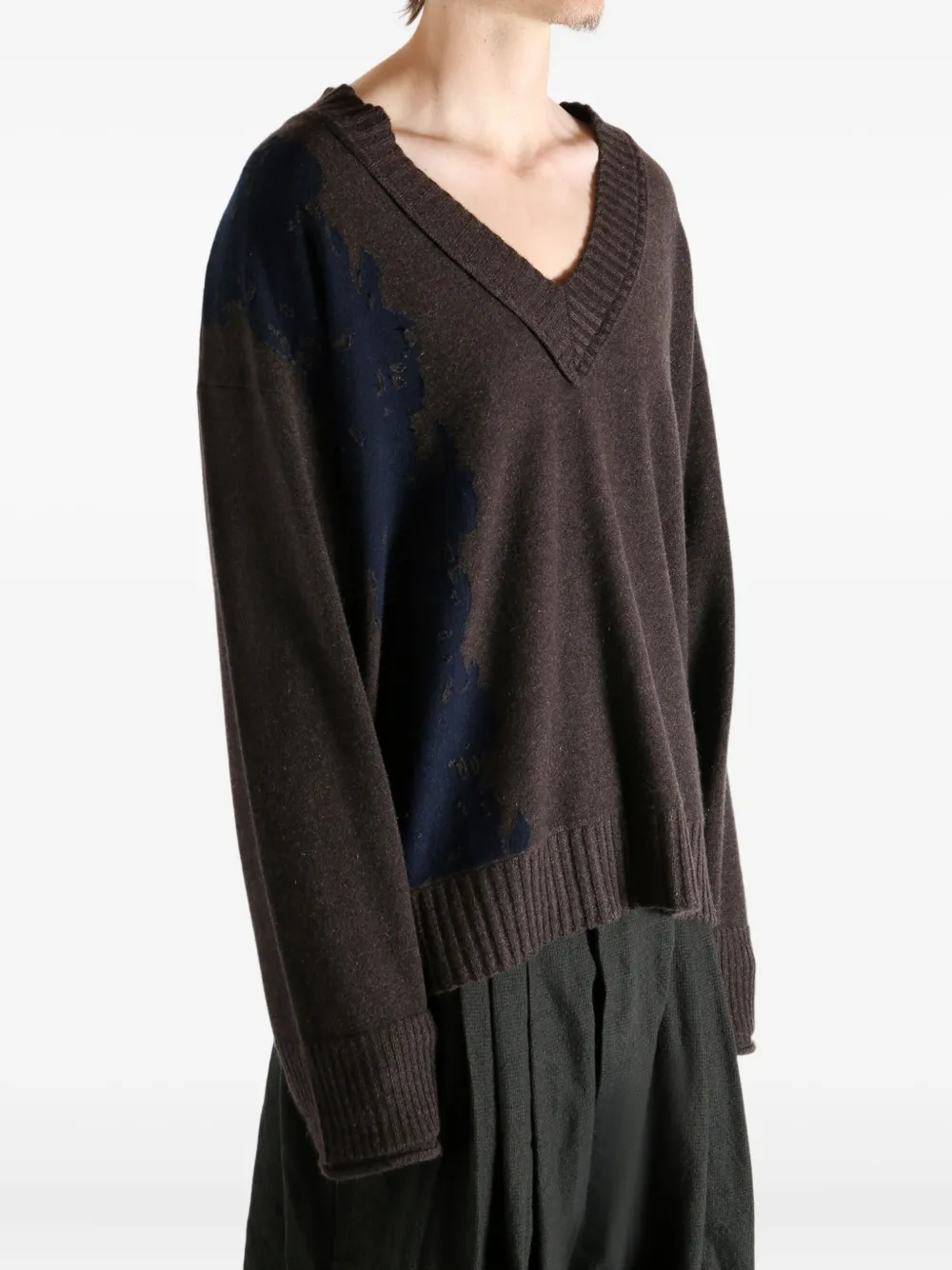 Ziggy Chen v-neck 0M2532004 knitwear - Bruin