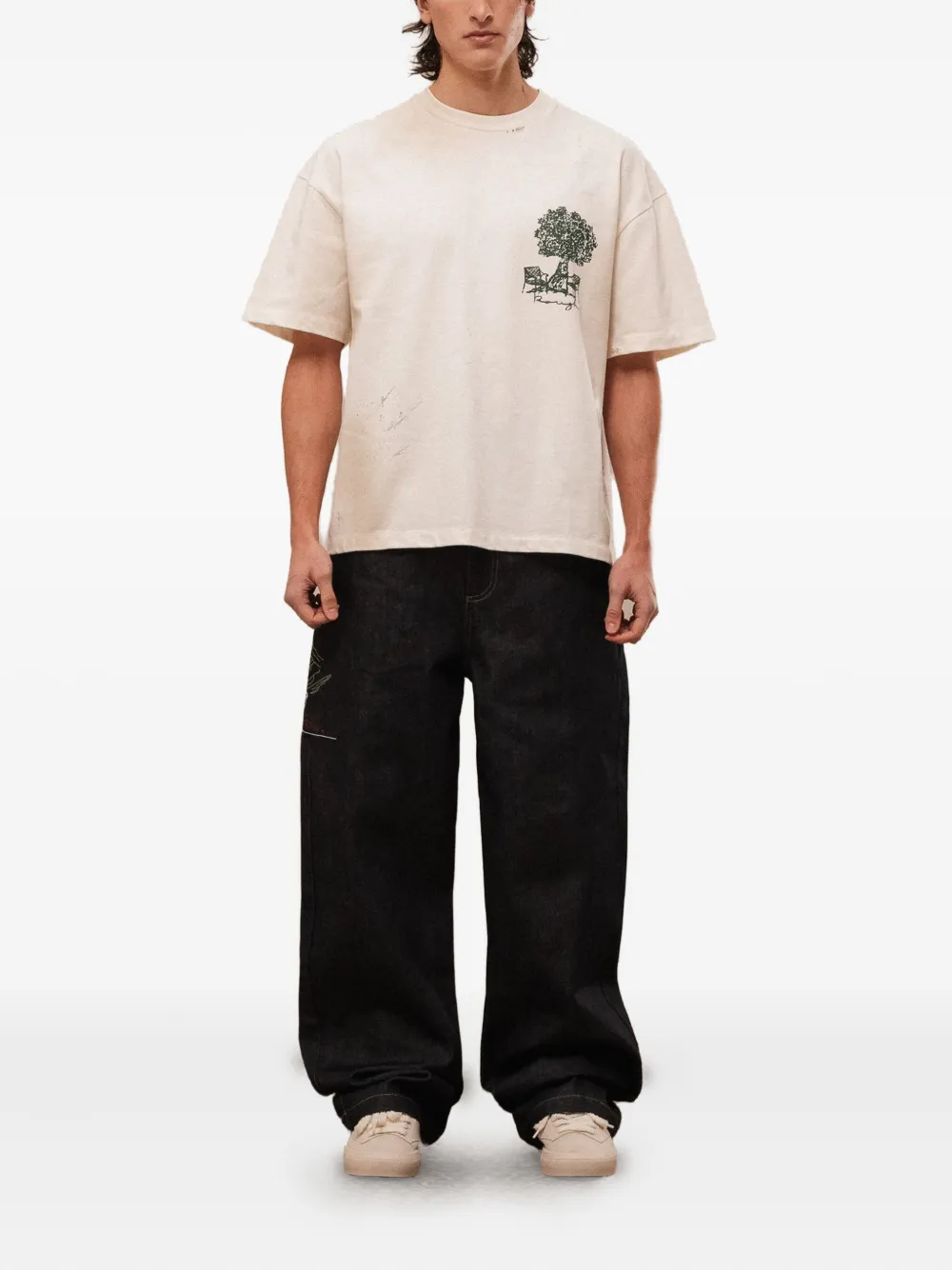 ROUGH. playera con árbol estampado | Playeras | Image 2