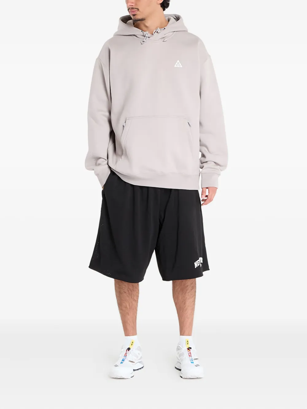 Nike hoodie con logo triangular | gris | Image 1