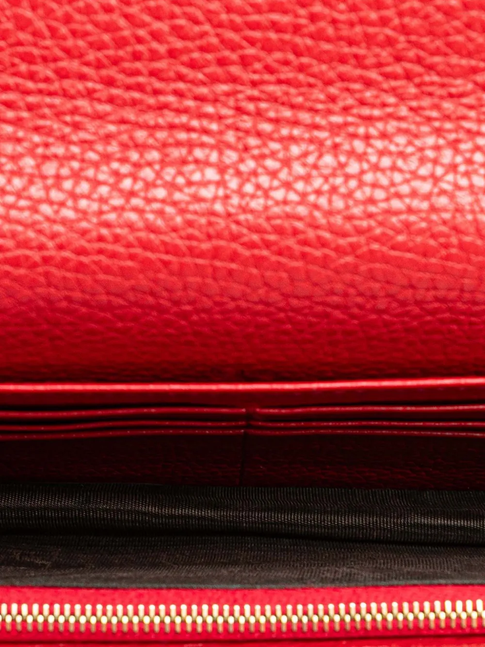 Pre-owned Gucci 2016-2025 Leather Soho Wallet On Chain Crossbody Bag In Red