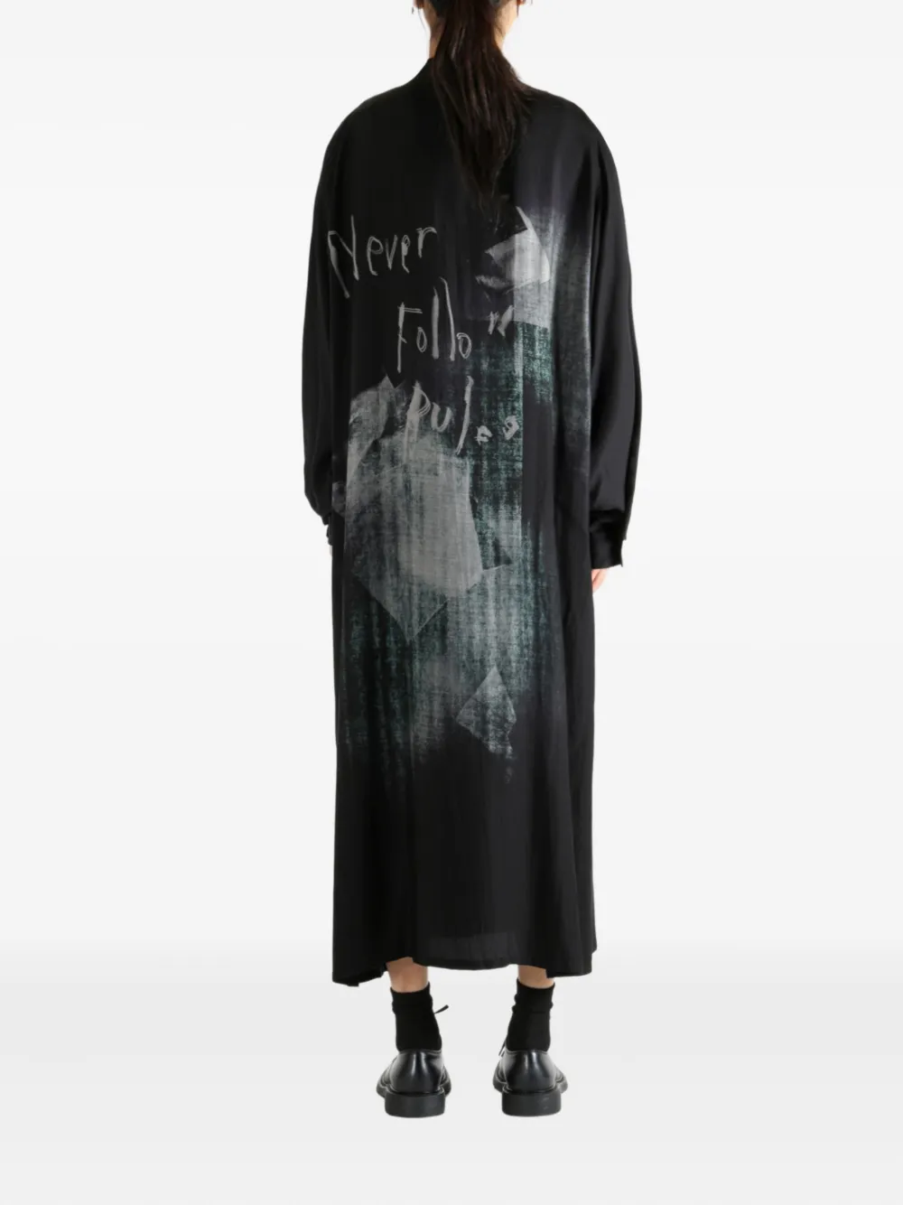 Y's abstract-print midi shirt dress Zwart
