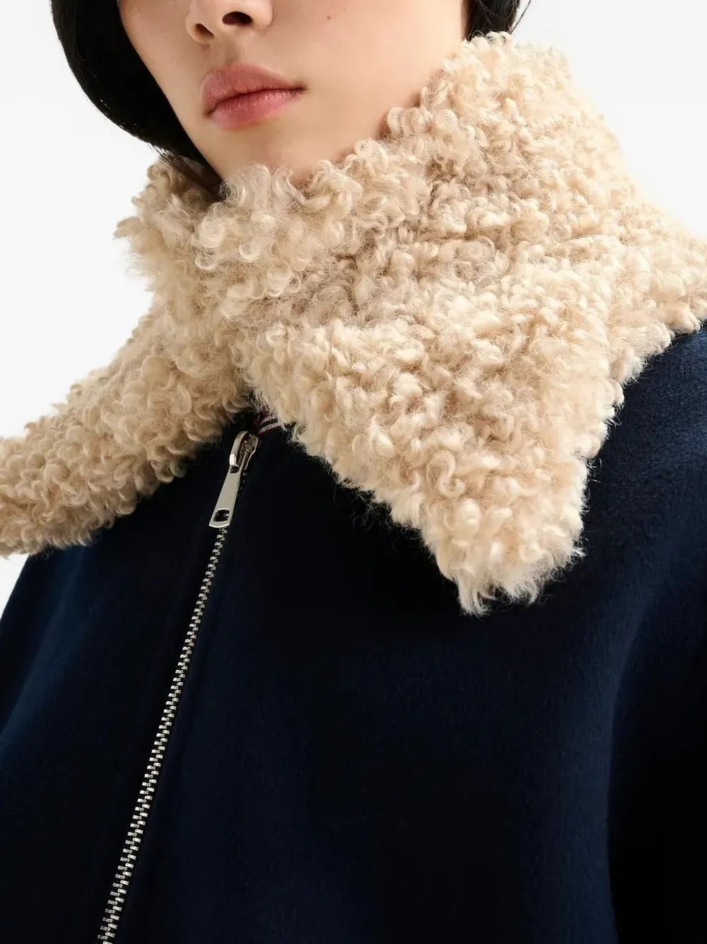 Essentiel Antwerp Faux-fur Collar In Blue