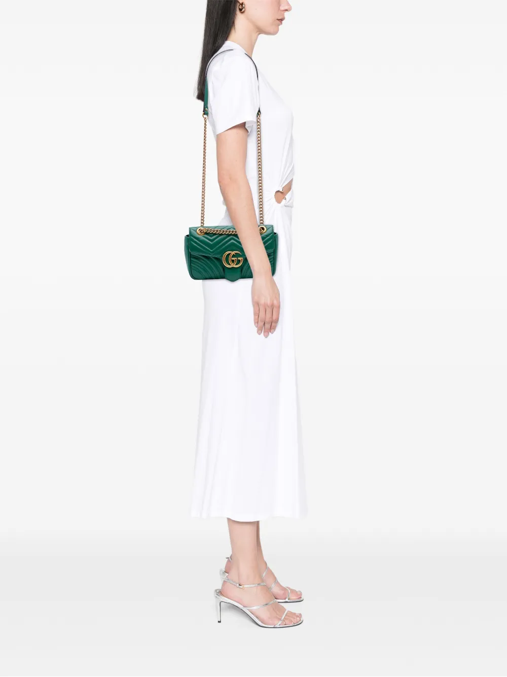 Gucci Pre-Owned 2016-2025 Small GG Marmont Matelasse Leather Flap crossbody bag | Pre-Owned | Image 2