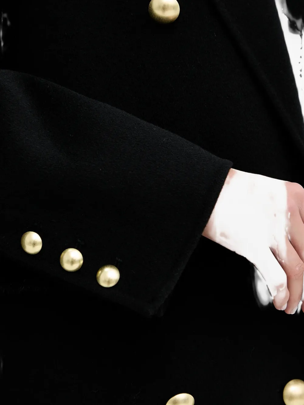 Ermanno Scervino Double-breasted Buttoned Coat In Black