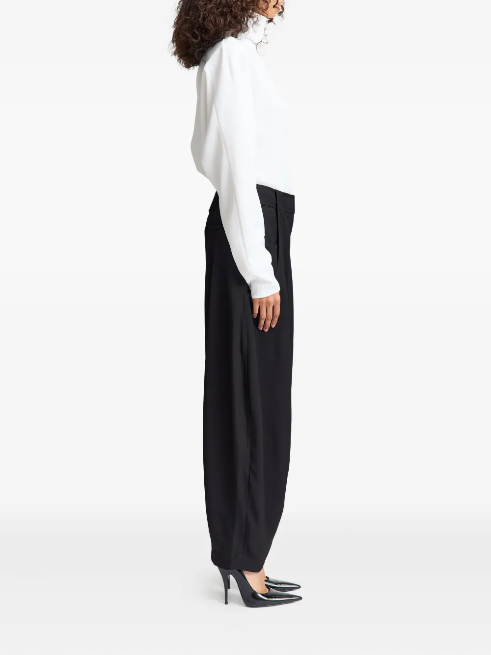 16arlington Balloon Trousers In Black