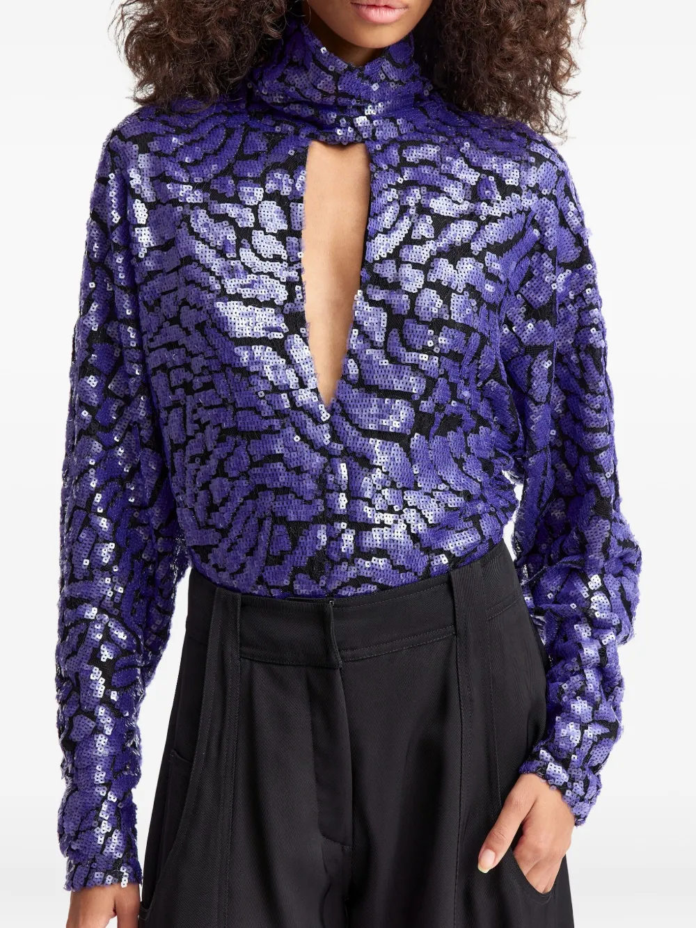 16arlington Olamo Lace Sequinned Top In Pink