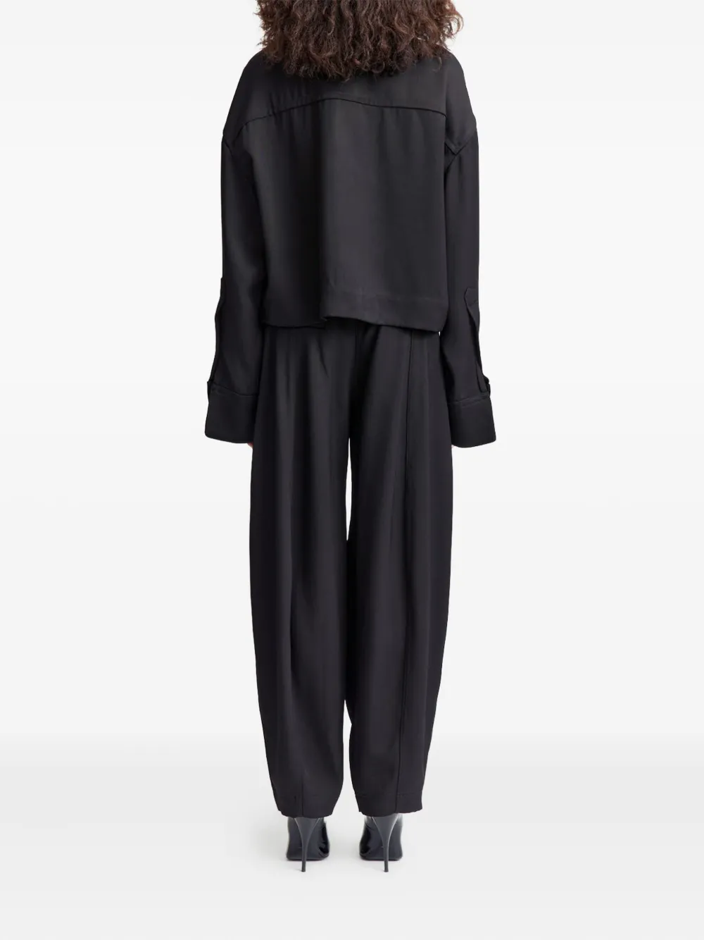 16arlington Collared Cropped Shirt In Black