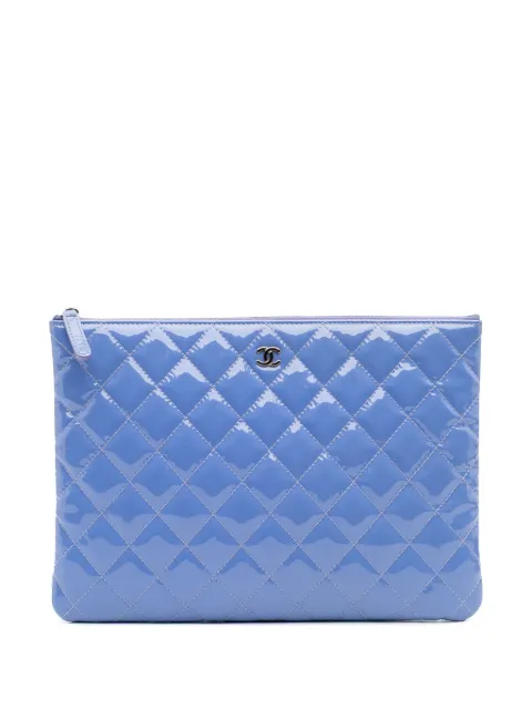 CHANEL Pre-Owned 2016-2017 Medium Quilted Patent O Case clutch bag