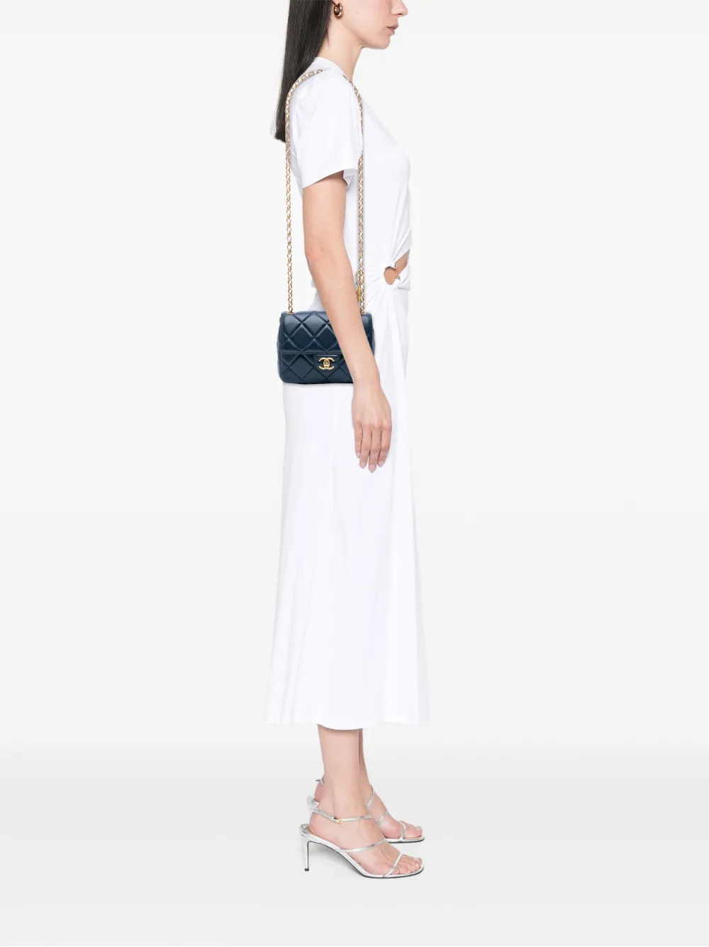 CHANEL Pre-Owned 2021-2025 Mini Square Quilted Lambskin Bijoux Logo Chain Flap crossbody bag | Pre-Owned | Image 2