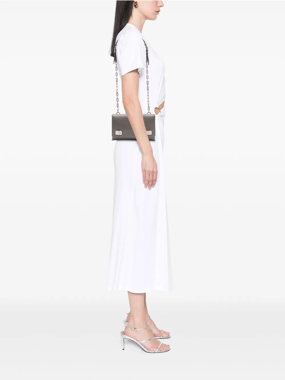 Prada Pre-Owned 2013-2025 Saffiano Cuir Twist Lock Chain Flap crossbody bag | Pre-Owned | Image 2