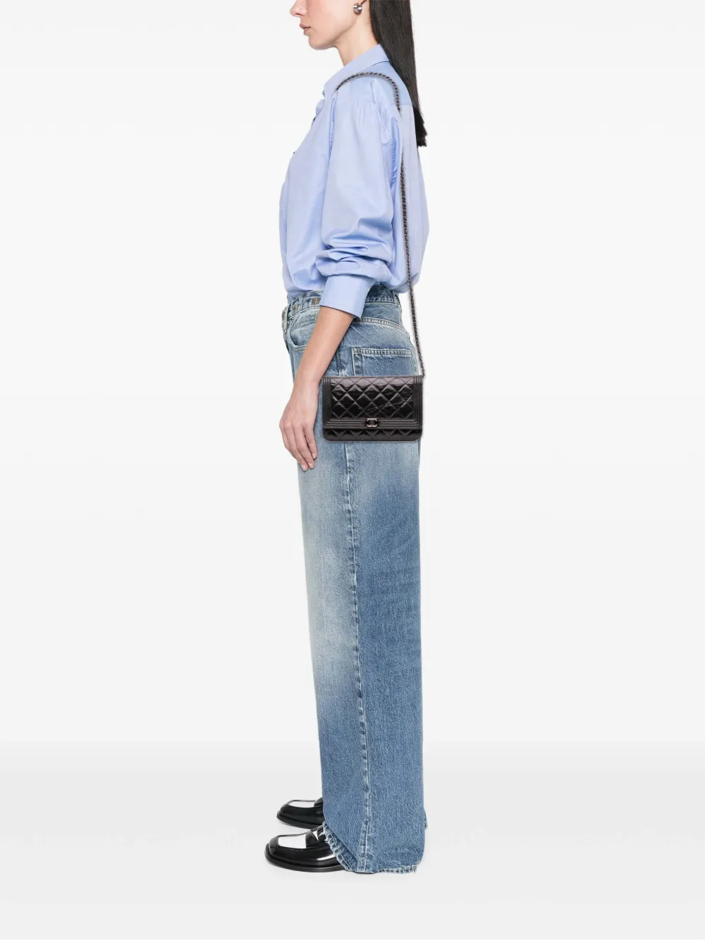 CHANEL Pre-Owned 2014 Quilted Shiny Aged Calfskin Boy Wallet On Chain crossbody bag | Pre-Owned | Image 2