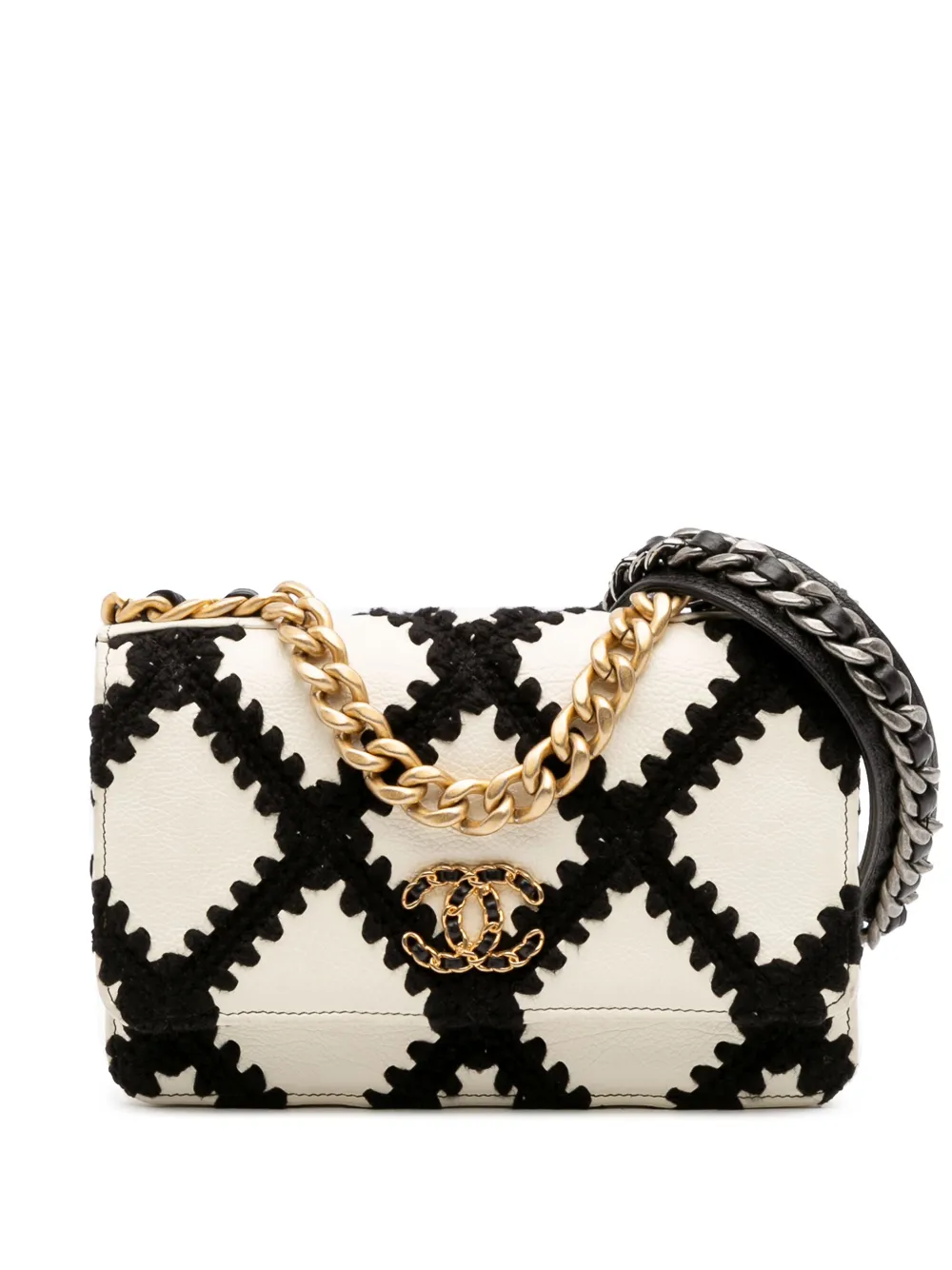 Pre-owned Chanel 2020 Calfskin Crochet 19 Wallet On Chain Shoulder Bag In White